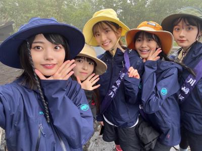 不死の山と富士山のサムネイル