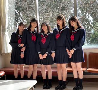 高校生にタイムスリップ💖🌸#sakutanblog 川﨑桜のサムネイル