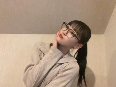 持ち物は傘のサムネイル