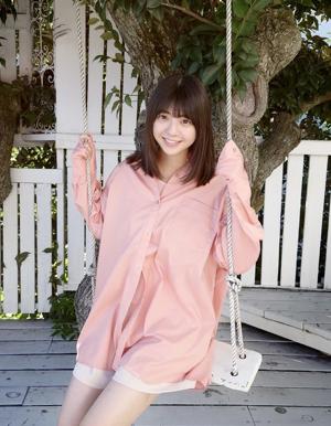 週刊プレイボーイ 冨里奈央 - 画像1