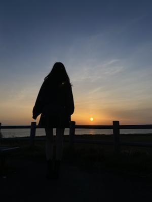 むこう側とこっち側　金川紗耶のサムネイル