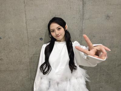 リアルミーグリのコーデ紹介したよ🎀🤍　　川﨑桜のサムネイル