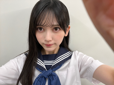 青い夏の蕾のサムネイル