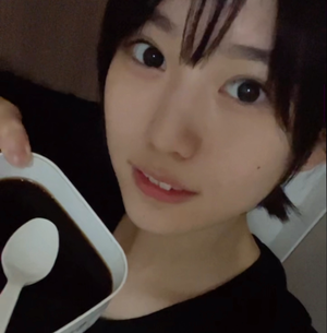 食前のデザート　増田三莉音のサムネイル