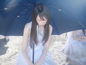 季節遅れの桜 - 画像3
