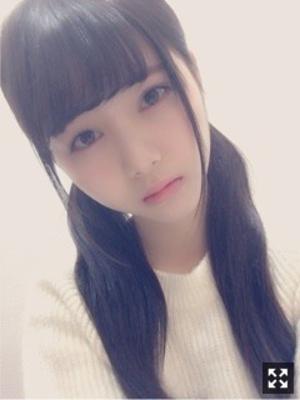 ( ´~`   )モグモグの冬 伊藤理々杏のサムネイル