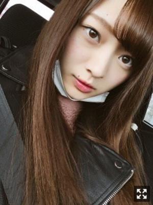 夜と朝の狭間。梅澤美波のサムネイル