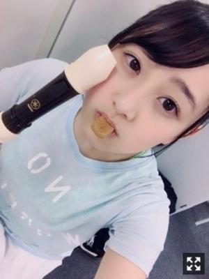カメムシの羽にしがみついてみた。 向井葉月のサムネイル
