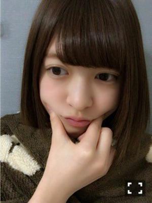 目の前に自動販売機 吉田綾乃クリスティーのサムネイル