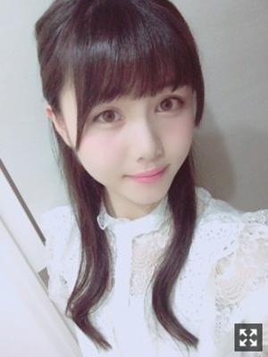 ひと息つきながら 伊藤理々杏のサムネイル