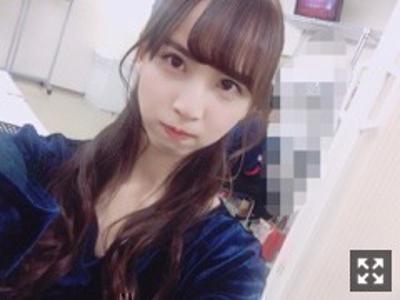 くすぐったいと言いながら暴れる人 佐藤 楓のサムネイル