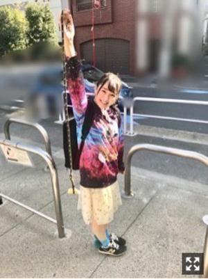 靴履いたらめっちゃソーセージパン詰められてたけど、のサムネイル