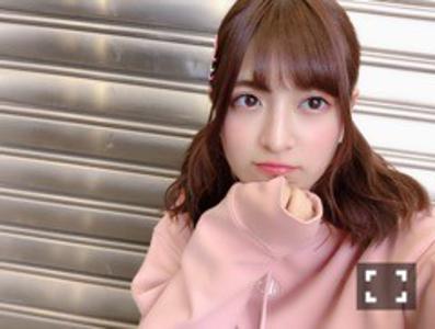 ギターを抱えた少女H氏のサムネイル