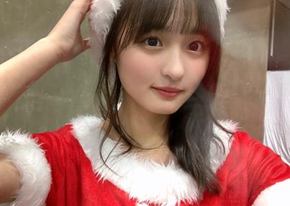 イブの私の隣には、はるかちゃん。遠藤さくらのサムネイル
