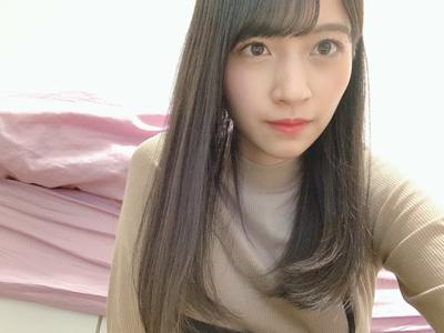 いつもと違う。金川紗耶のサムネイル