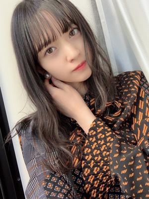大人っぽく( ´͈ ᵕ `͈ )°金川紗耶のサムネイル