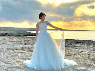 2nd写真集「無口な時間」のサムネイル