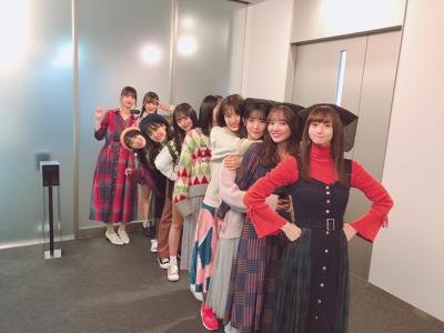 部屋ではいつも音楽がかかっています 筒井あやめ - 画像4