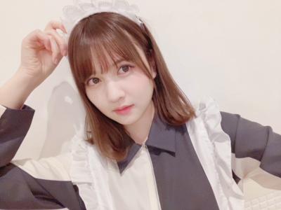 青い空の下オープンカフェで〜のサムネイル