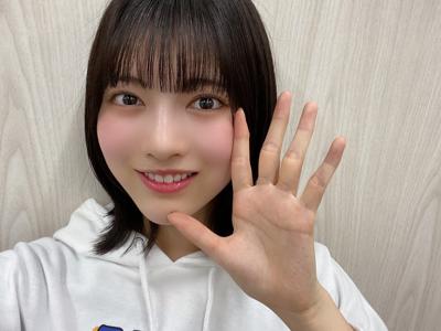 1年　　　　林瑠奈のサムネイル