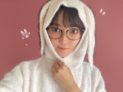 うさぎ メガネのサムネイル