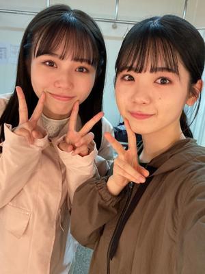 目頭を押さえた - 画像1
