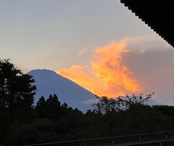 小さくて大きい  井上和 - 画像2