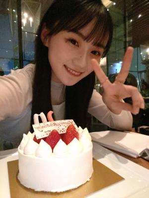 20歳になりました🌸　　川﨑桜 - 画像2