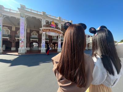 ディズニー40周年パレード大好き！！！！　金川紗耶 - 画像3
