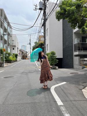 窓から見えたトイストーリーの世界の雲 - 画像3