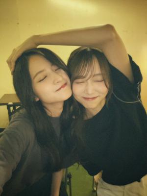 さや推しとの心の距離0！どんな時でも近くにいてくれる気がする☺️いつもありがとう！　金川紗耶 - 画像5