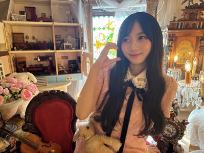 『アップトゥボーイvol.346』、本日発売です👸🎀　川﨑桜 - 画像4