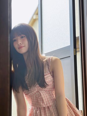 現在発売中の週刊少年チャンピオンの表紙と巻頭グラビアを務めさせていただいてます乃木坂46の小川彩です #週刊少年チャンピオン - 画像3