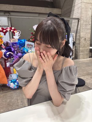 気のせいじゃない     目は合ってるよ    #岡本姫奈   #hinadaniblog - 画像3
