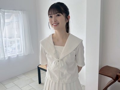 白　#アップトゥボーイ #小川彩 - 画像3