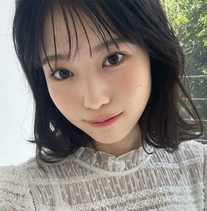 夏風に吹かれて  増田三莉音