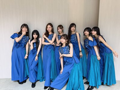 紫陽花にはこびとがいるのね - 画像2