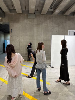忙しない日常で指折り数えていった  キミと会える日曜日      #岡本姫奈  #hinadaniblog  - 画像4