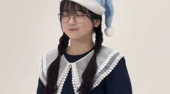 お利口なガール？のサムネイル