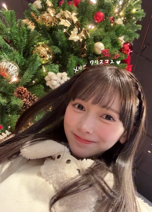 街中のクリスマスツリーを探して。のサムネイル