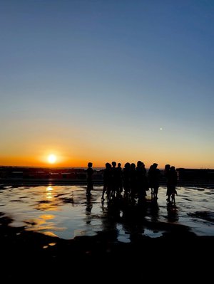 みんなで朝日を見れた日だよ - 画像1