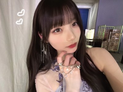 『最後に階段を駆け上がったのはいつだ？』本日発売日です！     #hinadaniblog   #岡本姫奈 - 画像1