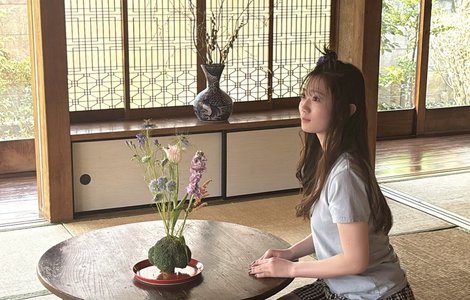 ブロッコリーとお花！？のサムネイル