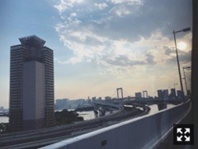 空が綺麗で見とれてたの。梅澤美波 - 画像5