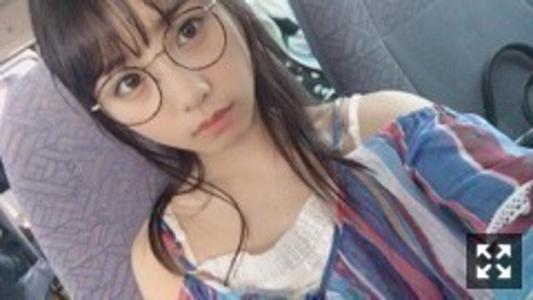 手を伸ばしても何も触れられない   与田祐希 - 画像5