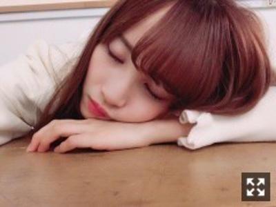 飲み物に入っいてたアラザン片っ端からボリボリ噛んでたら固くて歯が砕けるかと思った  107. - 画像5