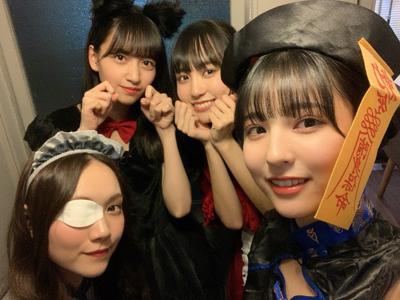 最近電車を使うより歩いて帰った方がすごくいい気分になるし、運動にもなるから一石二鳥！！世界中を歩いて、写真を撮らず、動画も撮らず、私だけの目に秘めておきたい。一昨日こういうふうに1人でボーッとしながら東京の街を1人で歩いてました！金川紗耶 - 画像2