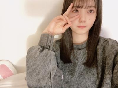 窓から太陽の光を浴びると元気いっぱい  筒井あやめ - 画像4