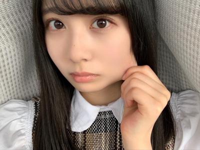 白いゼッケン。佐藤璃果 - 画像2