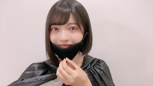 お疲れ様です。見るな、触るな、私ルナ。漆黒担当ルナです。いやいや、なんでもがんばる担当林瑠奈です。あっ17歳なりました。 - 画像4